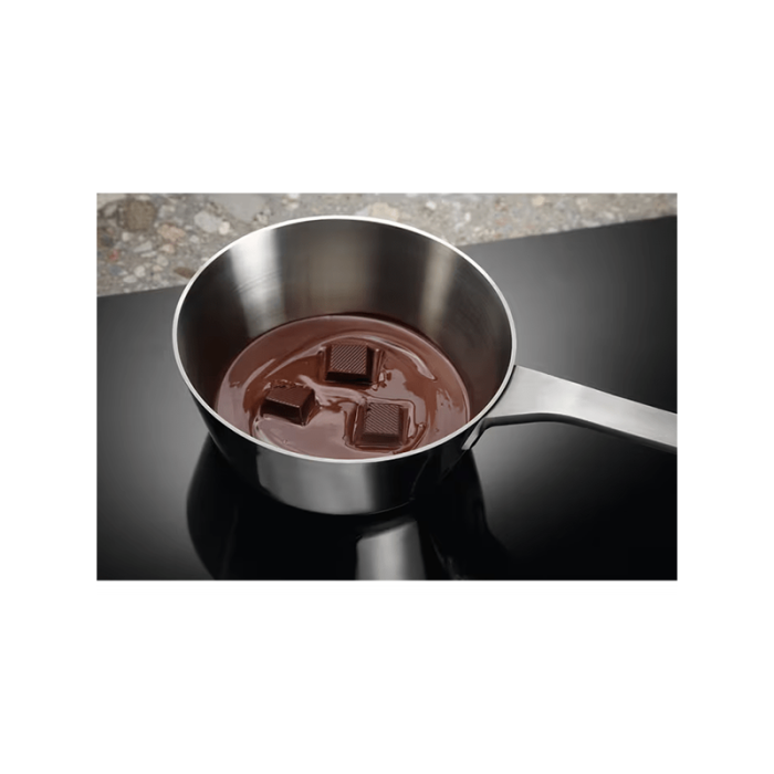 Варильна поверхня Electrolux - EIB60420CK